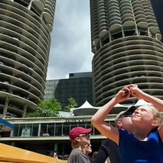event-img-Luxury River Cruise: Explore Chicago’s Architecture