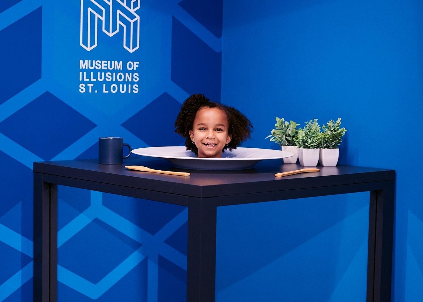 event-img-Hands-On Illusion Experience at the Museum of Illusions