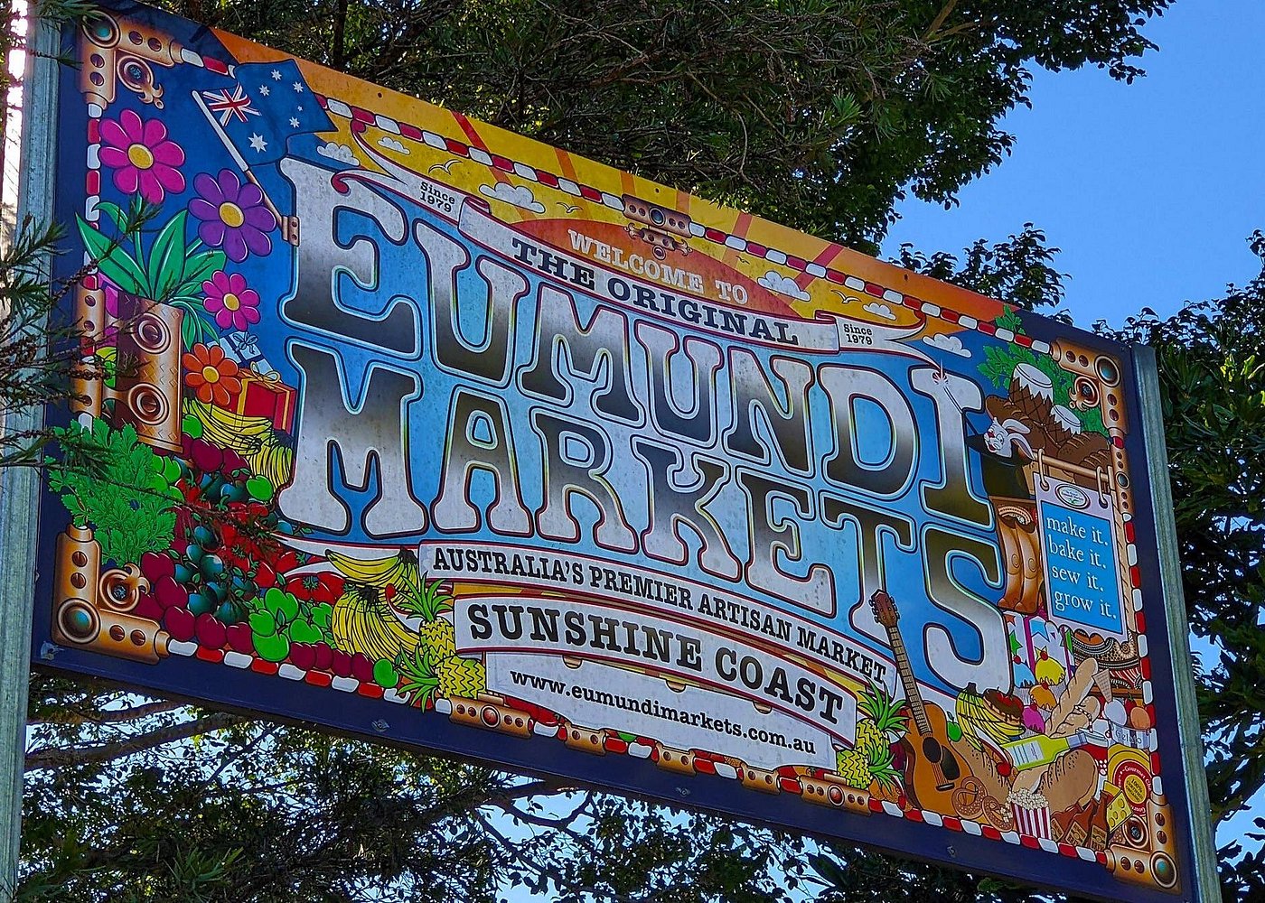 event-img-Noosa, Eumundi & Glass House Mountains Tour