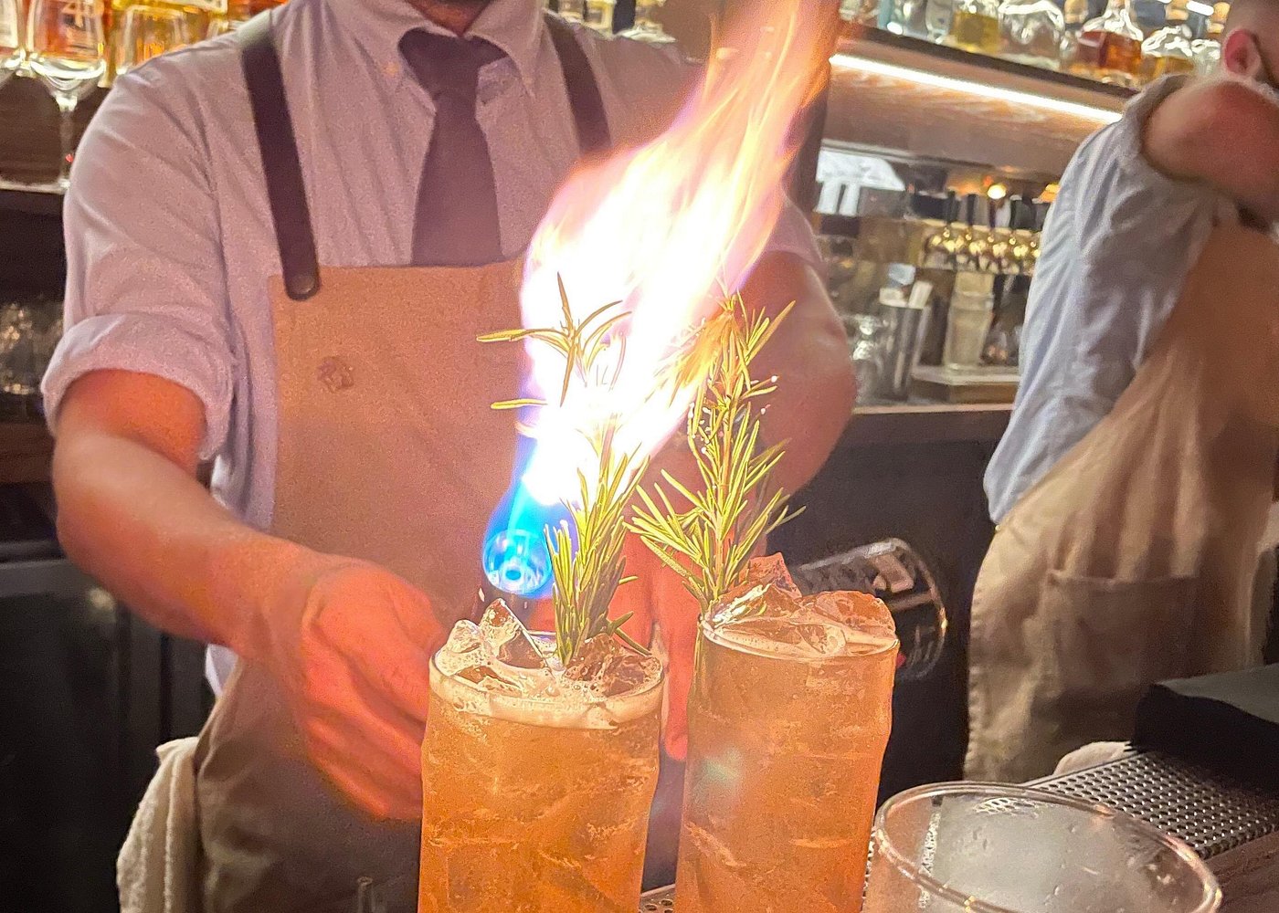 event-img-Sip & Explore: Secret Bars and Favorite Spots Walking Tour in Philadelphia