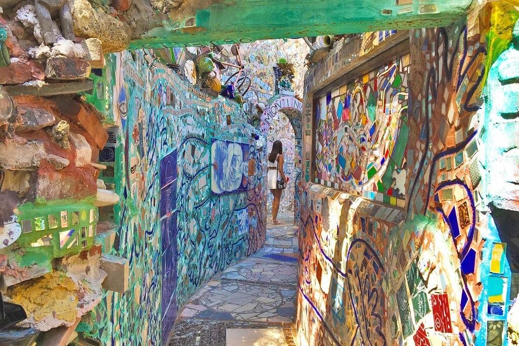 event-img-Philadelphia Murals and Iconic Magic Gardens Tour