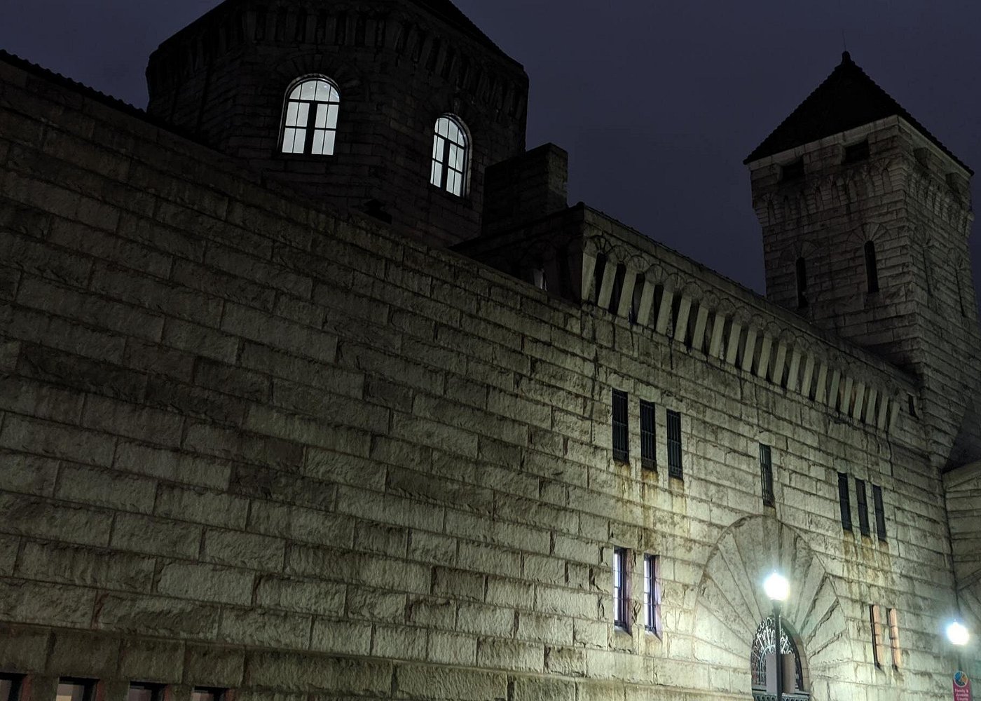 event-img-Explore the Dark Side: Black & Ghost Tour