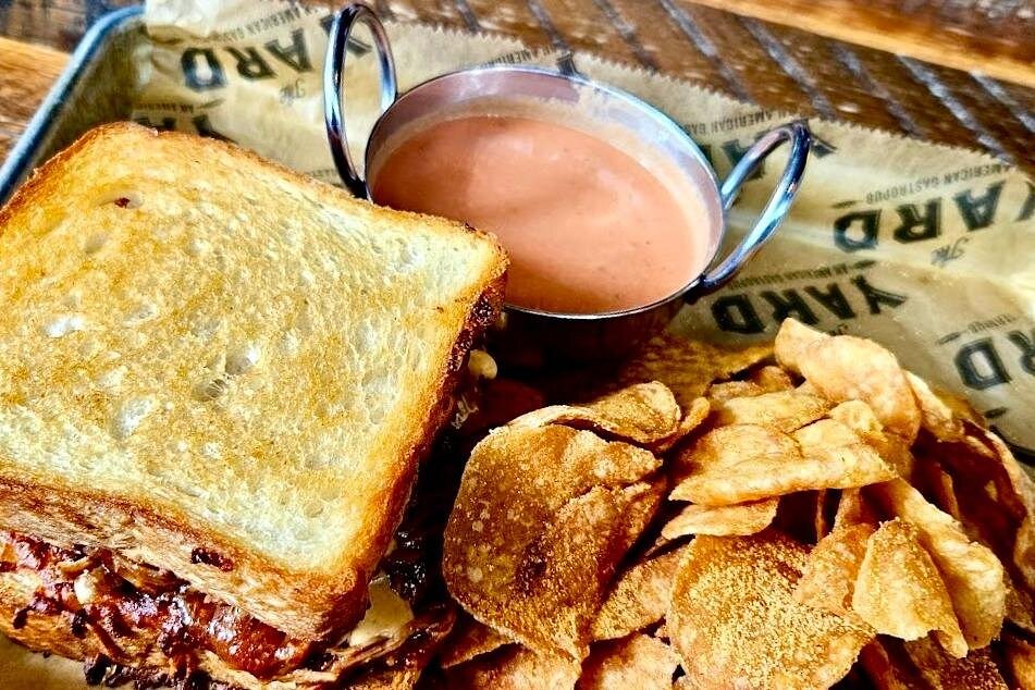 event-img-Downtown Pittsburgh Hidden Eats Tour – 6 Food Tastings