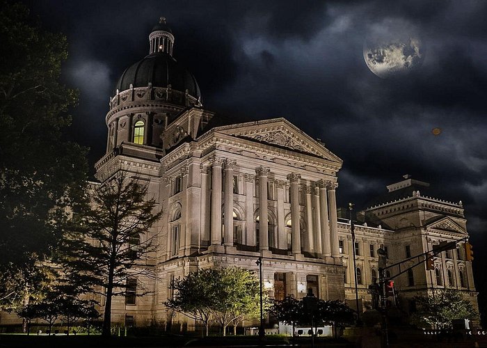 event-img-Indianapolis Ghost Tour: Wicked Wraiths of White River