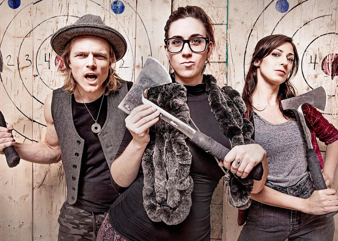 event-img-Indianapolis Axe Throwing – Group & Individual Sessions