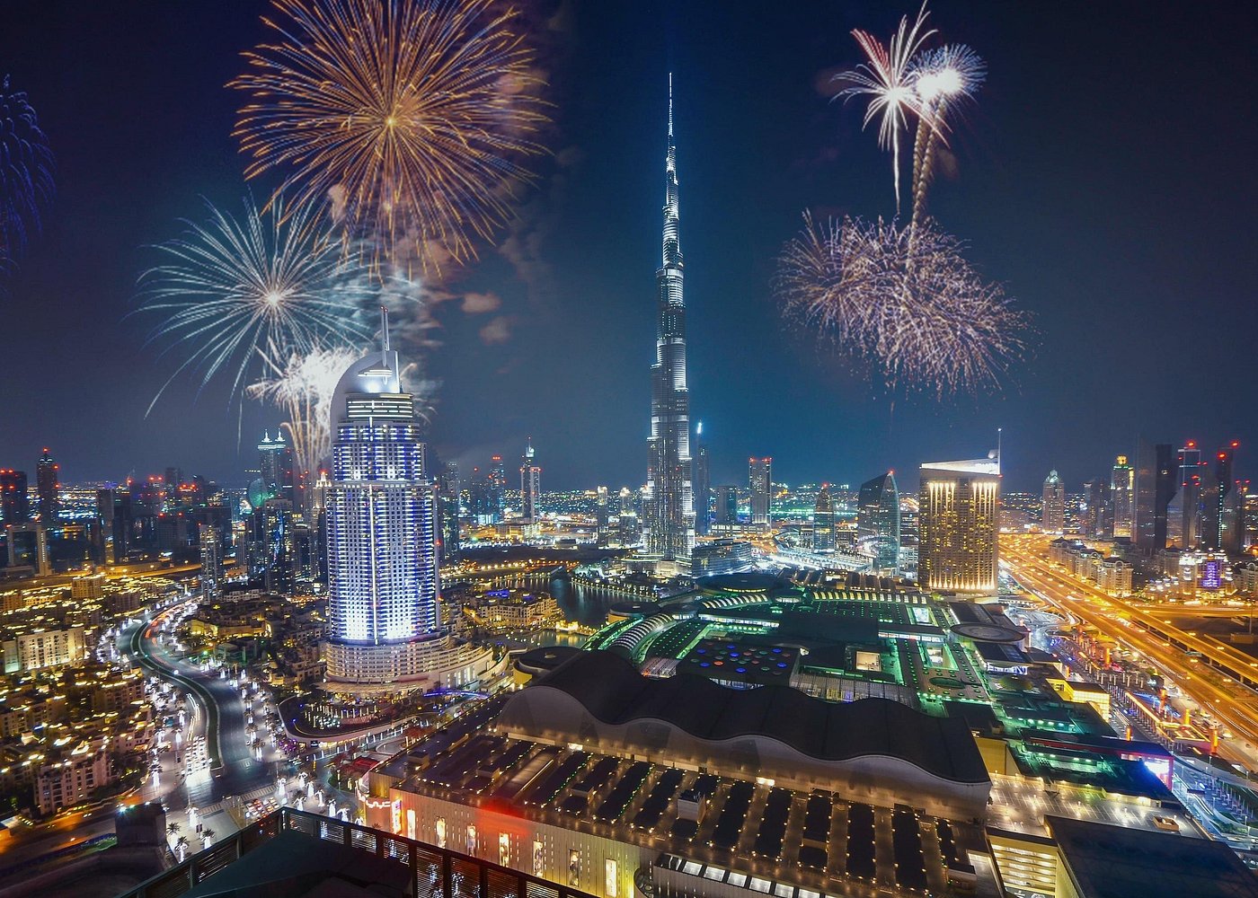 Burj Khalifa Luxury Visit: The Lounge 152, 153 & 154