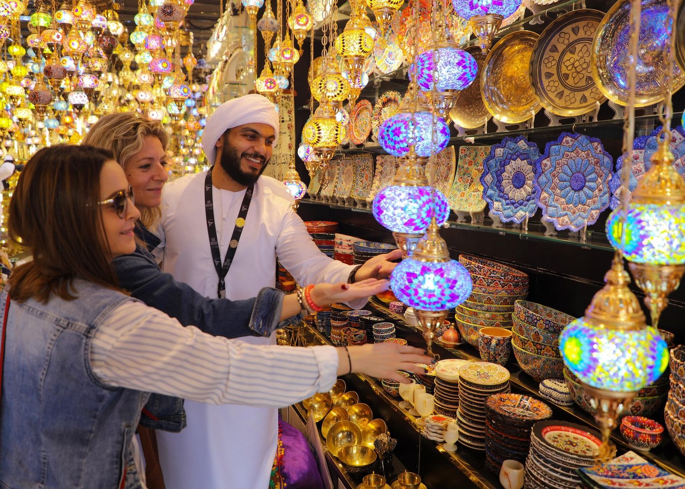 Guided Dubai Old Town Experience: Souks, Street Food & Abra