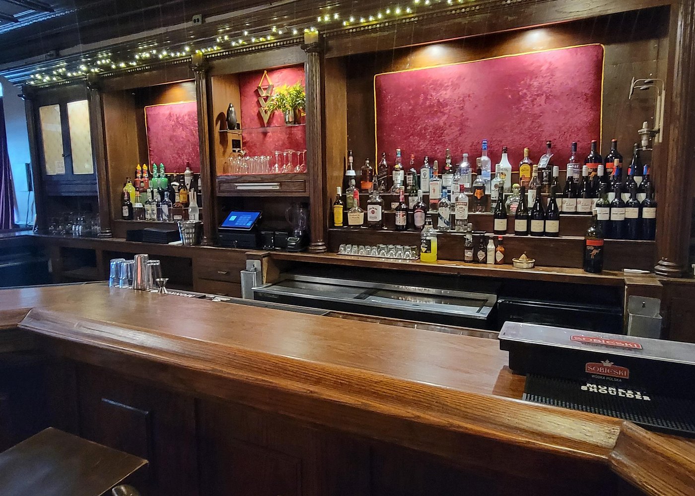 event-img-Chicago Dinner Theatre Experience at Vito’s Vault Speakeasy