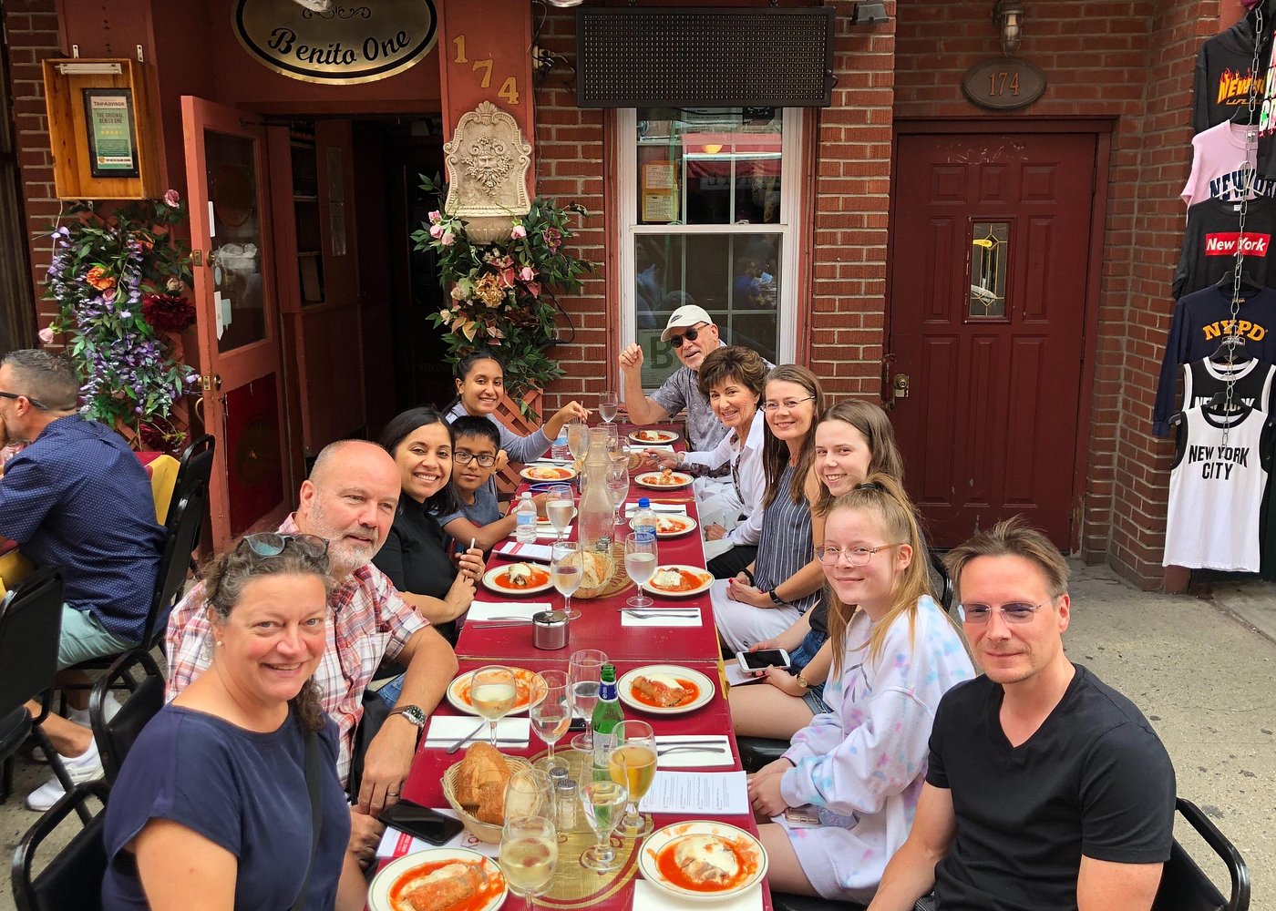 event-img-Original Guided Food Tour in NYC’s Chinatown & Little Italy