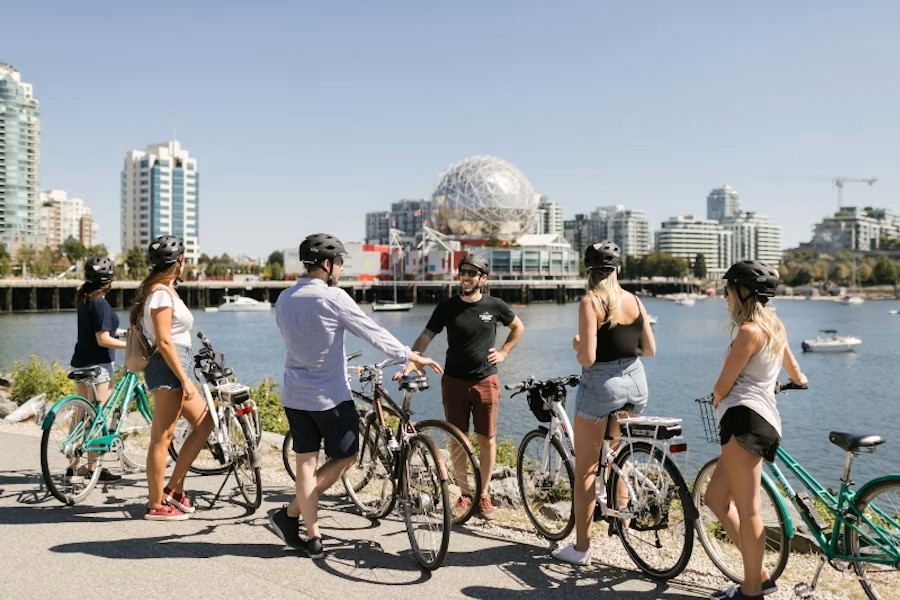 event-img-Explore Vancouver by Bike: City Cycling Tour