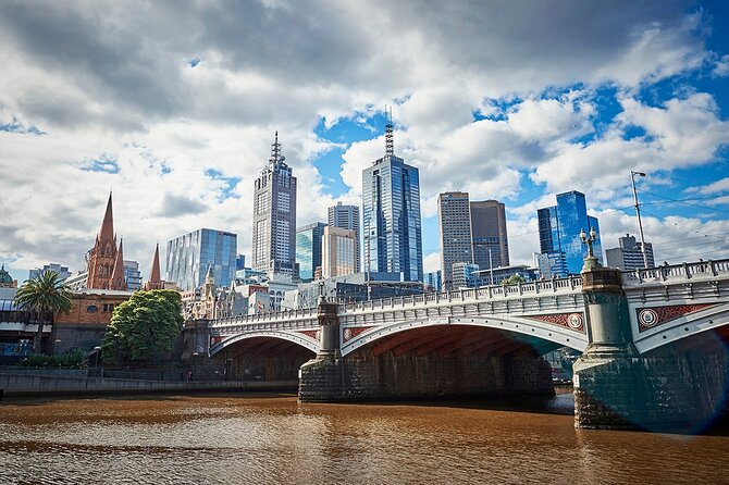 Melbourne River Cruise: City Highlights