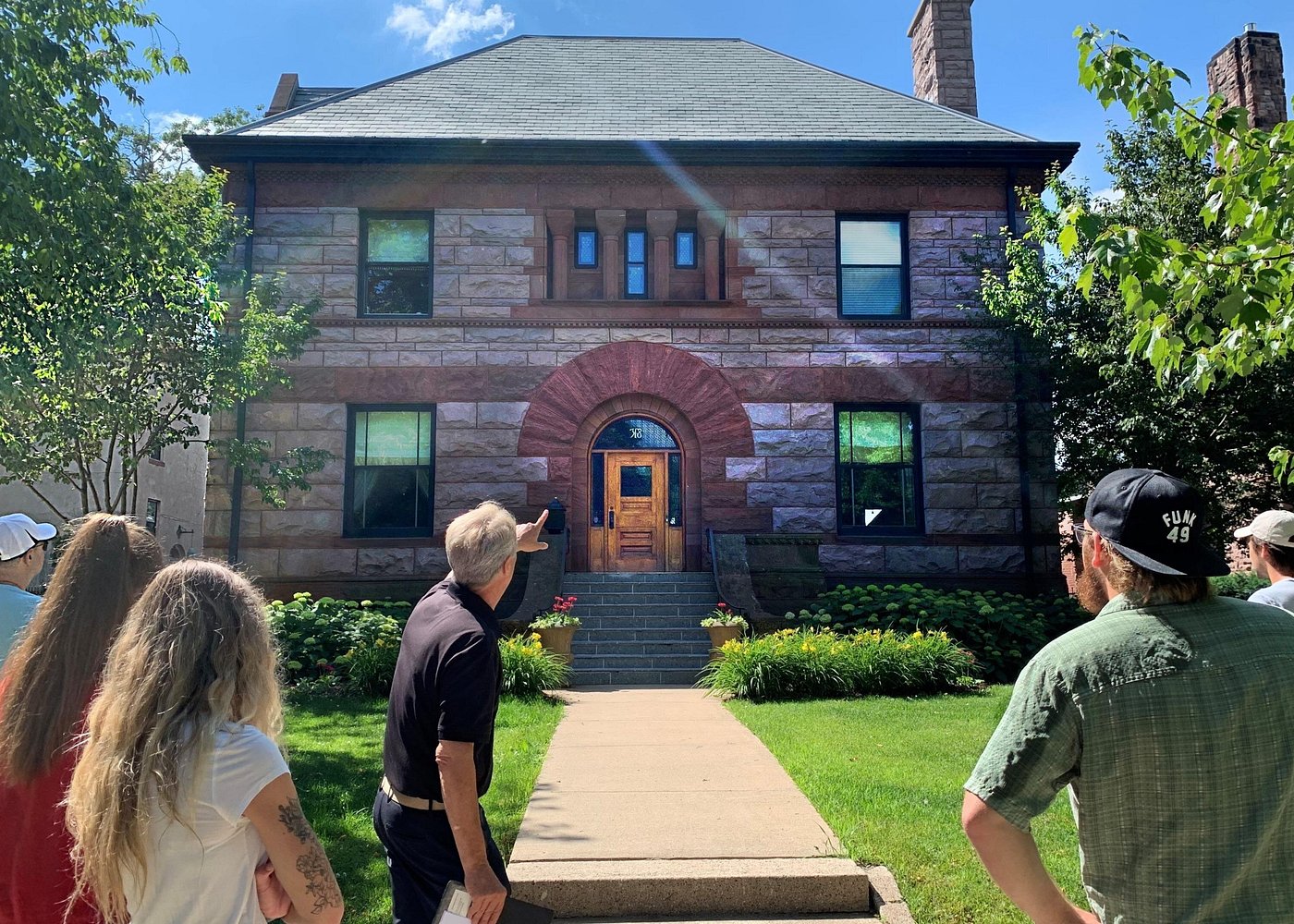 event-img-St. Paul Summit Avenue Victorian Homes Guided Walk (2 hrs)