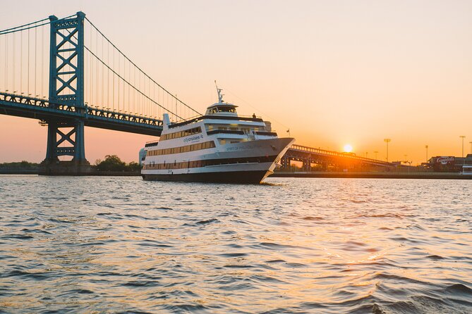 event-img-Philadelphia Nighttime Dinner Cruise Experience