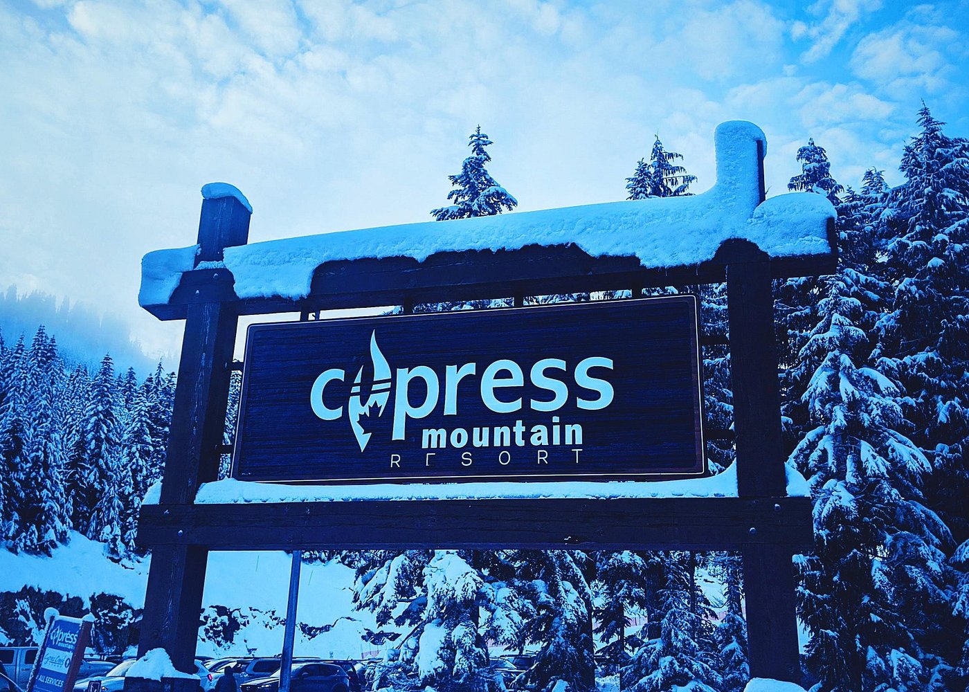 event-img-Ski, Snowboard & Explore: North Shore Mountains Winter Adventure