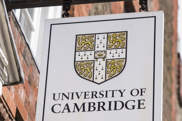 event-img-Cambridge University Guided Walking Tour – Explore Famous Colleges & History