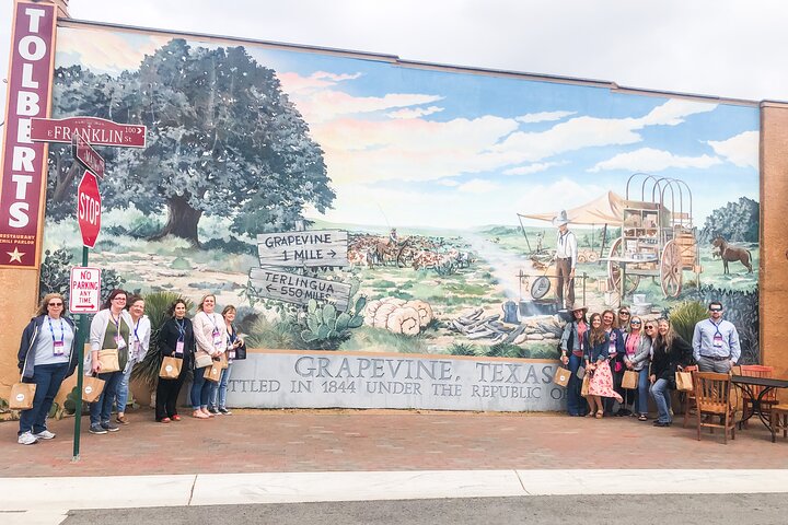 event-img-Guided Dallas Culinary and Cultural Tour – Local Eats & City Stories