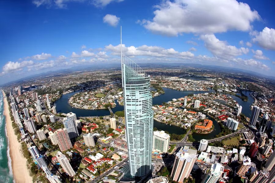 event-img-SkyPoint & Dreamworld Optional Combo – Enjoy Spectacular Views and Family Fun