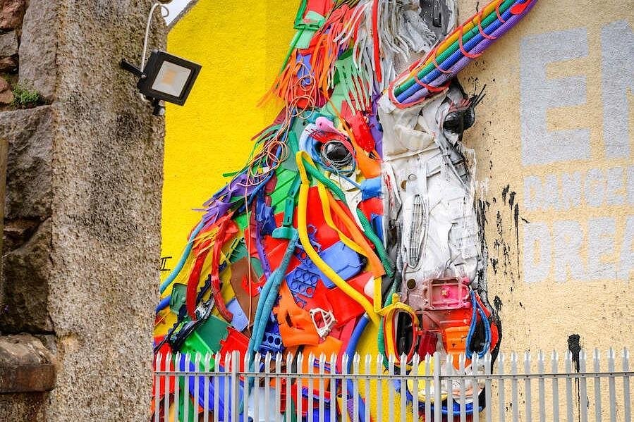 event-img-Discover Aberdeen’s Amazing Street Art – Private 2-Hour Tour in Aberdeen
