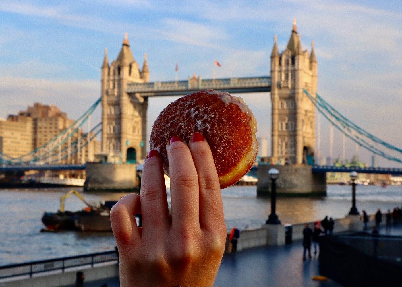 event-img-London Bridge & Borough Market Food Tour with 7 Tastings