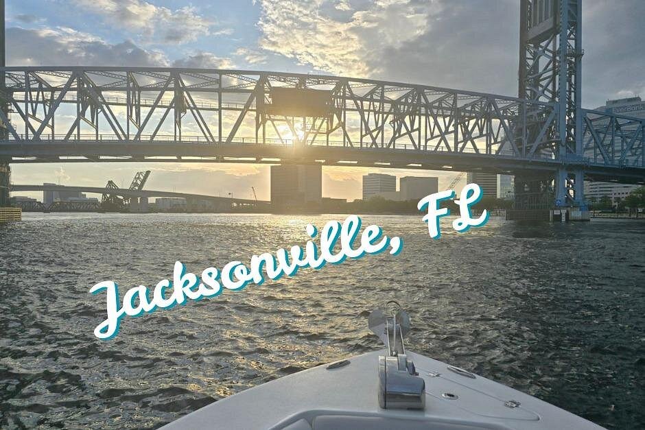 event-img-Jacksonville Private Boat Tour – Daytime or Sunset Cruise for Up to 6