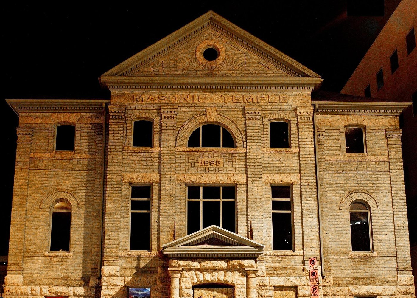 event-img-Winnipeg’s Most Haunted – Smartphone Audio Ghost Tour