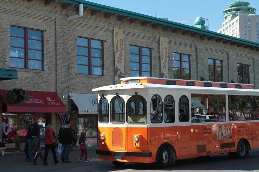 event-img-2-Hour City Trolley Tour – See Over 70 Sites