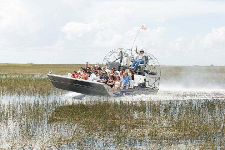 event-img-Florida Everglades Airboat Tour & Wildlife Encounter