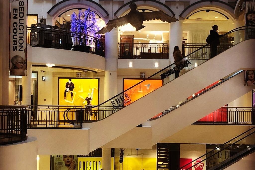 event-img-Montreal Underground City Walking Tour – RÉSO
